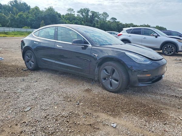2018 TESLA MODEL 3 — Passenger 3/4