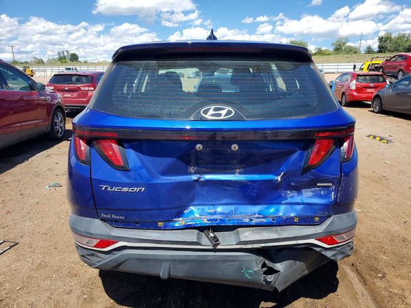 2022 HYUNDAI TUCSON SE