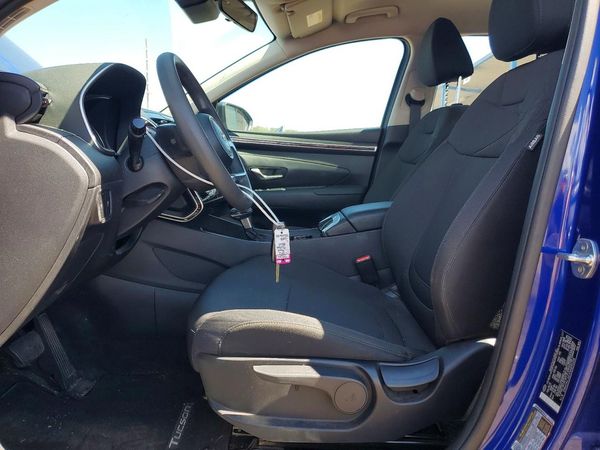 2022 HYUNDAI TUCSON SE