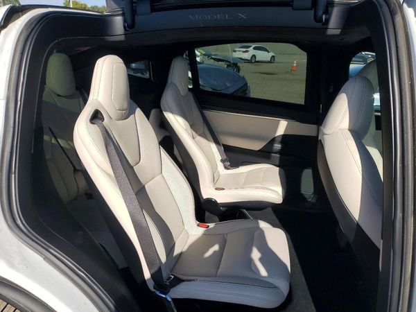 2022 TESLA MODEL X