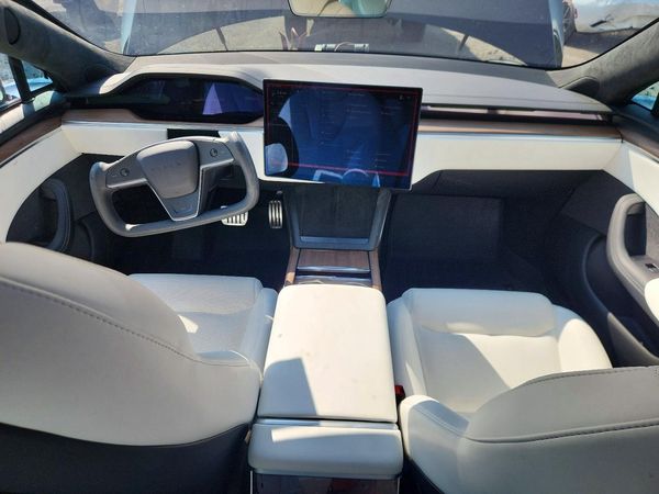 2024 TESLA MODEL S