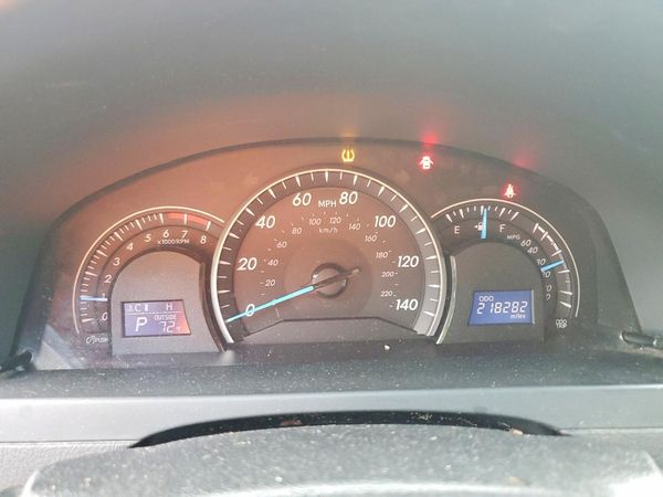 2012 TOYOTA CAMRY