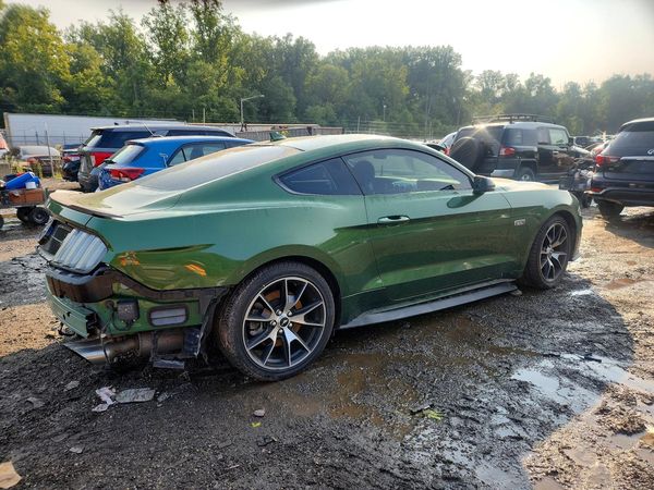 2022 FORD MUSTANG I4 Coupe