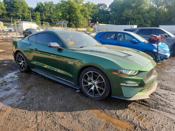 2022 FORD MUSTANG I4 Coupe