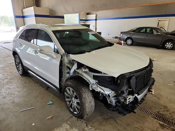 2023 CADILLAC XT4 Premium Luxury