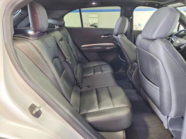 2023 CADILLAC XT4 Premium Luxury