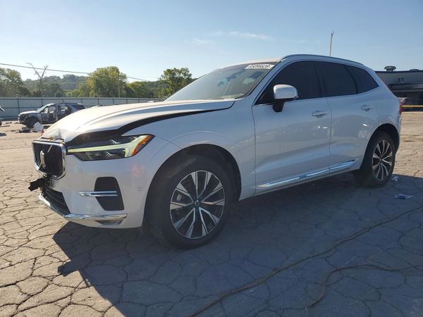 2023 VOLVO XC60