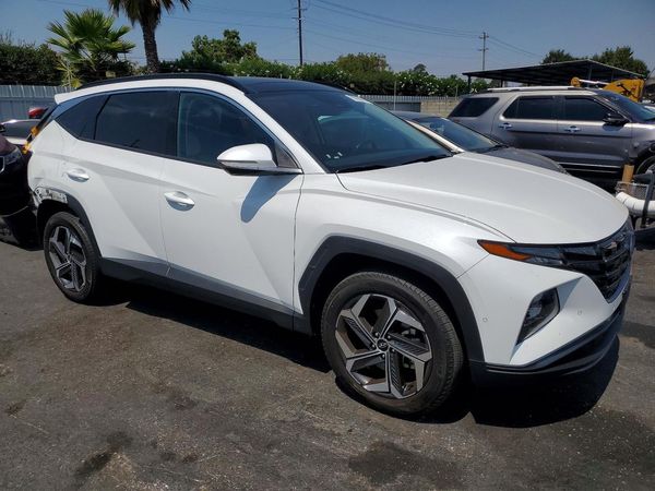 2022 HYUNDAI TUCSON