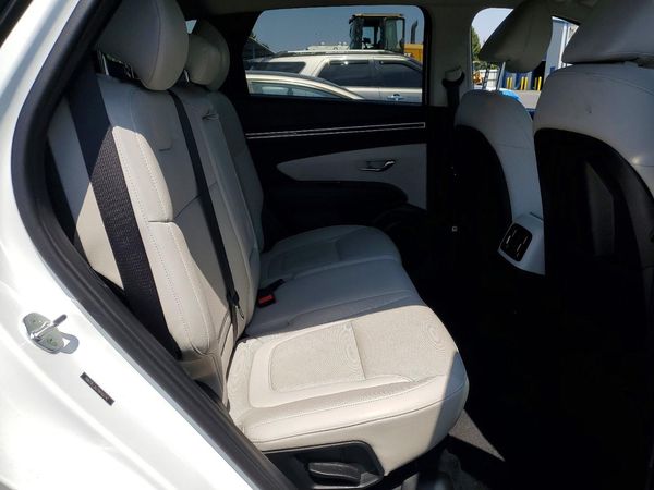 2022 HYUNDAI TUCSON