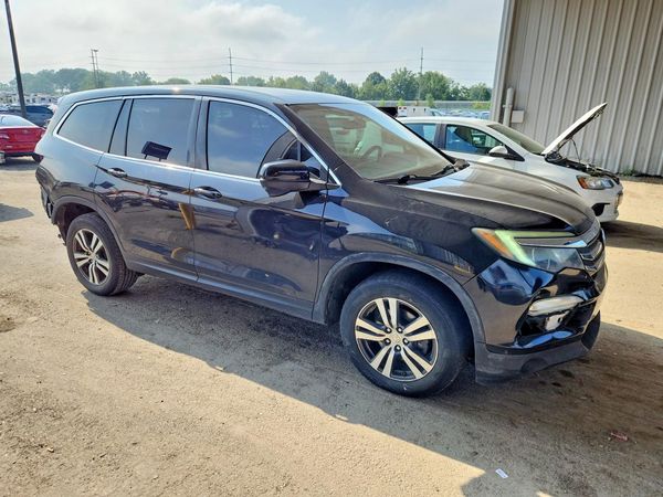 2016 HONDA PILOT EX — Passenger 3/4