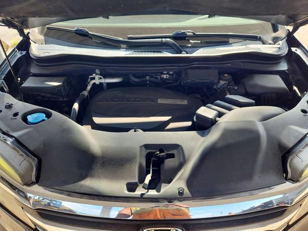 2016 HONDA PILOT EX — Engine bay