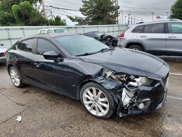 2015 MAZDA 3 Touring/GS