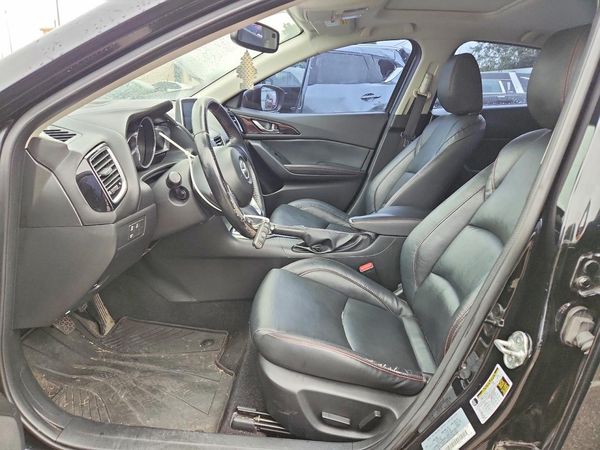 2015 MAZDA 3 Touring/GS