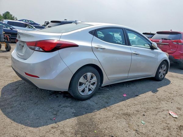 2016 HYUNDAI ELANTRA
