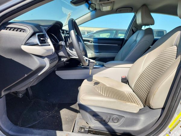 2018 TOYOTA CAMRY