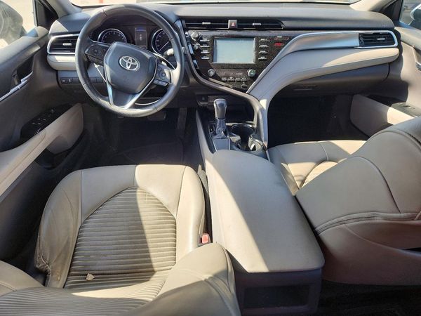 2018 TOYOTA CAMRY