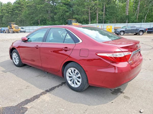 2016 TOYOTA CAMRY