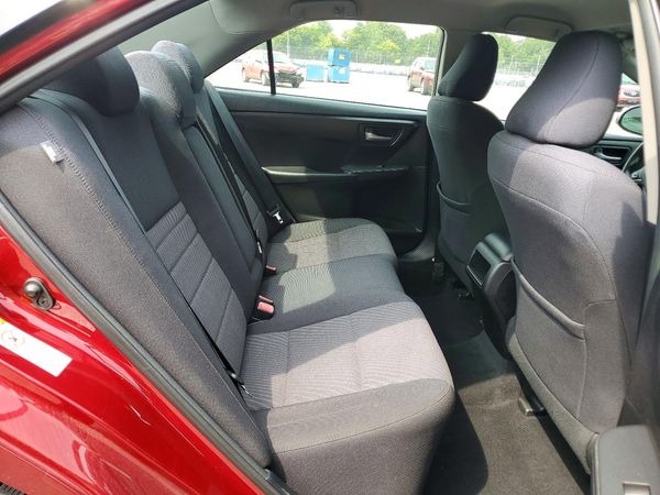 2016 TOYOTA CAMRY