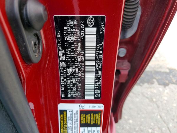 2016 TOYOTA CAMRY