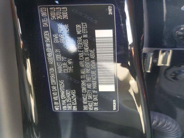 2024 VOLVO XC60 Ultimate Dark — VINS
