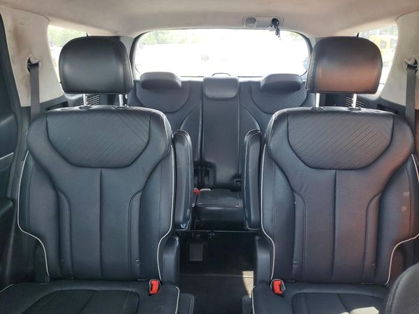 2024 HYUNDAI PALISADE SEL Premium
