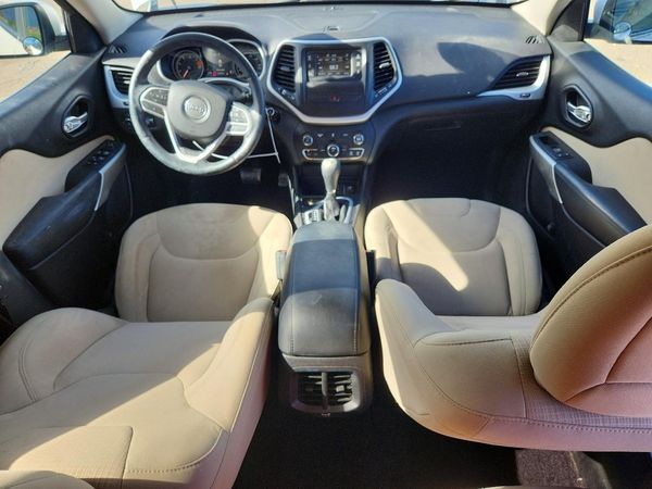 2017 JEEP CHEROKEE