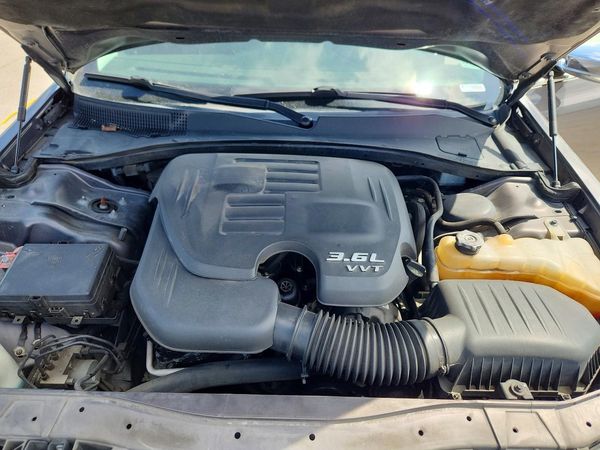 2018 CHRYSLER 300