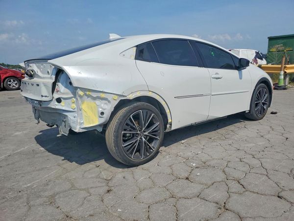 2023 TOYOTA PRIUS