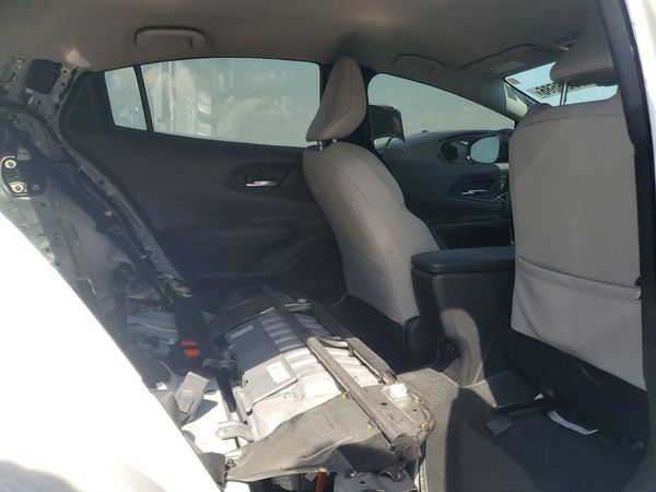 2023 TOYOTA PRIUS
