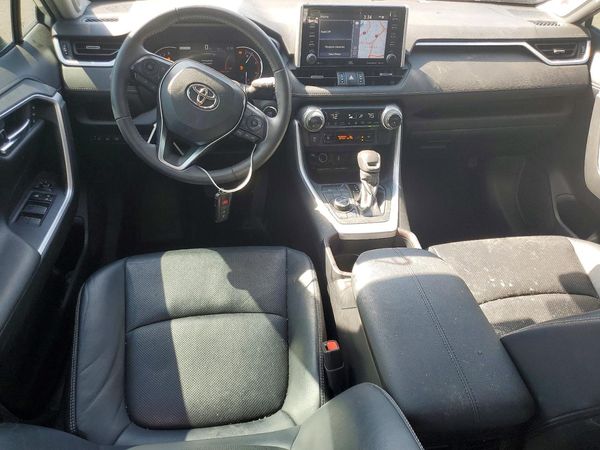 2020 TOYOTA RAV4