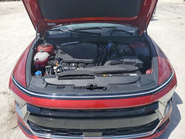 2025 HYUNDAI SONATA SEL — Engine bay