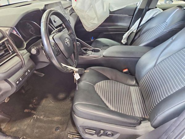 2024 TOYOTA CAMRY