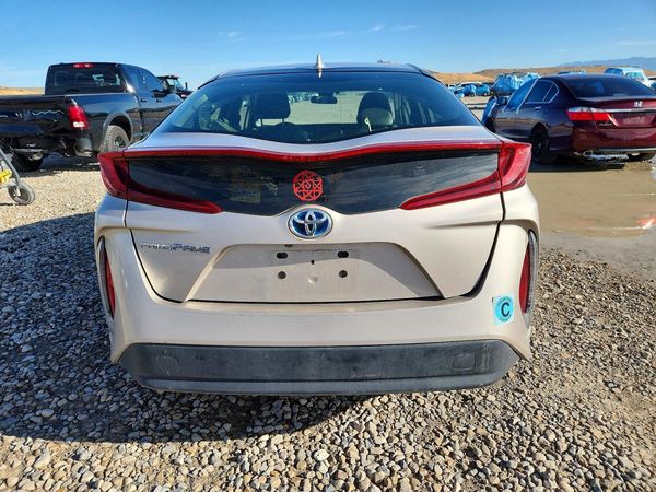 2017 TOYOTA PRIUS Three/Four/Four Adv