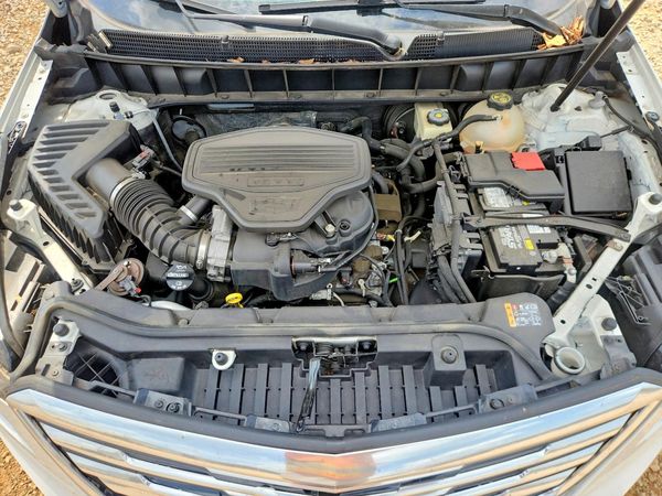 2017 CADILLAC XT5 Luxury