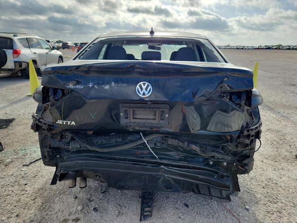 2019 VOLKSWAGEN JETTA S, SE, R-Line