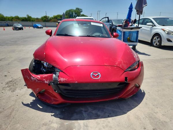 2017 MAZDA MX-5 MIATA