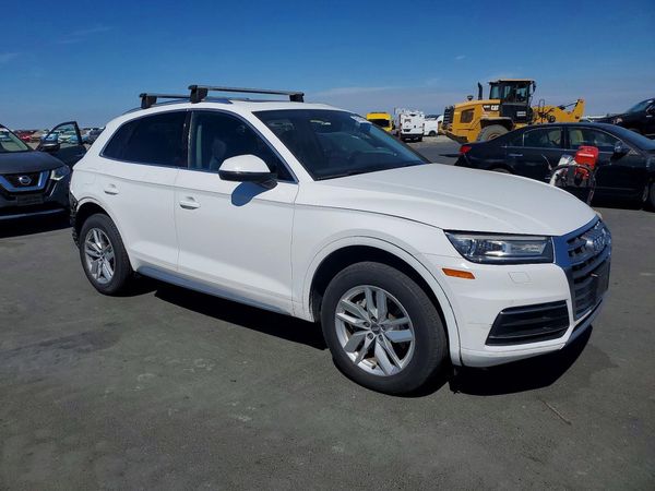 2020 AUDI Q5 quattro Premium