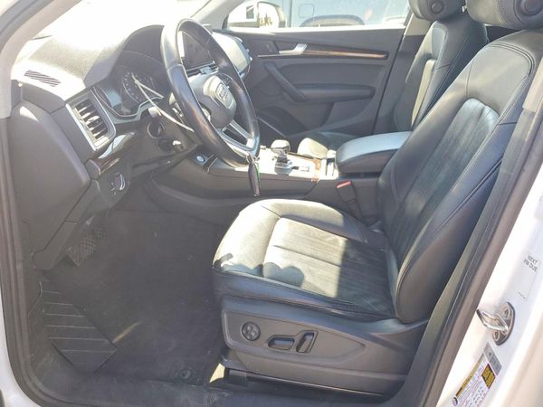 2020 AUDI Q5 quattro Premium
