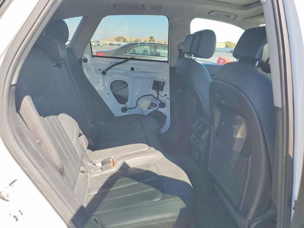 2020 AUDI Q5 quattro Premium