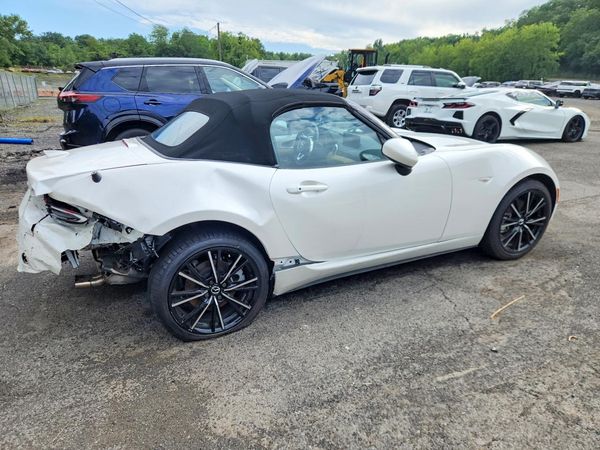 2026 MAZDA MX-5 MIATA Grand Touring