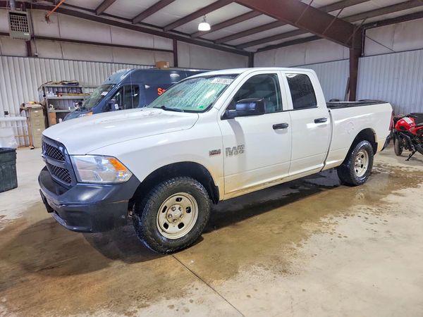 2014 RAM 1500 ST