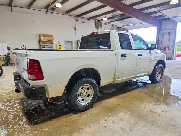2014 RAM 1500 ST