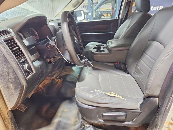 2014 RAM 1500 ST