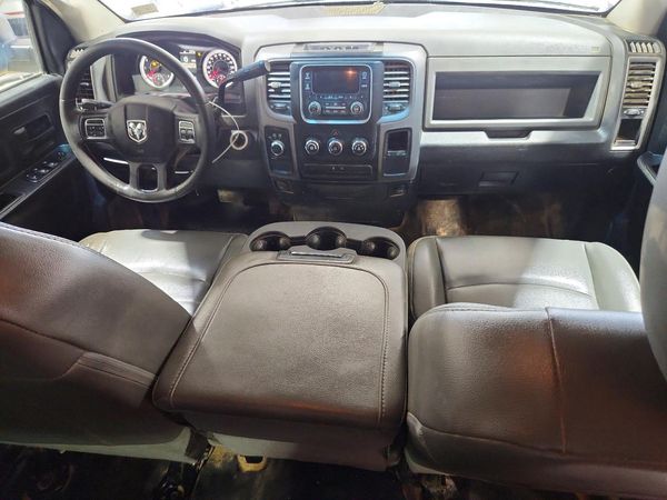 2014 RAM 1500 ST