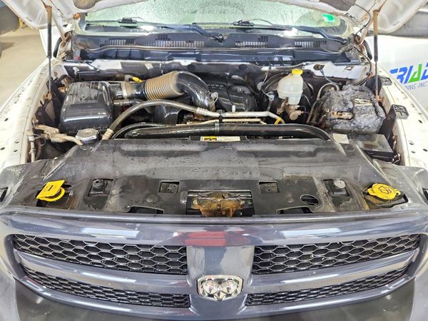 2014 RAM 1500 ST
