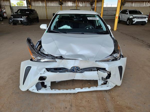 2021 TOYOTA PRIUS
