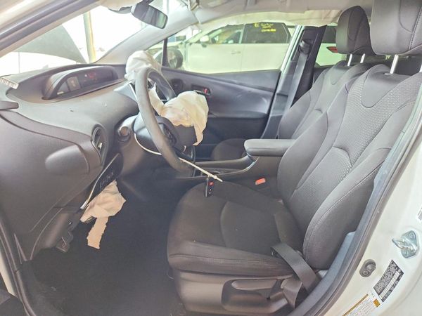 2021 TOYOTA PRIUS