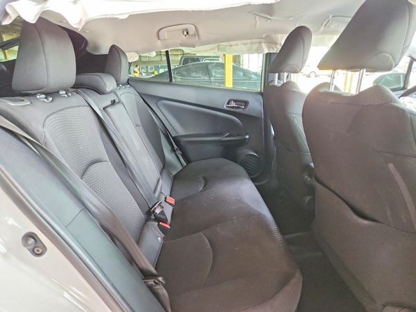 2021 TOYOTA PRIUS