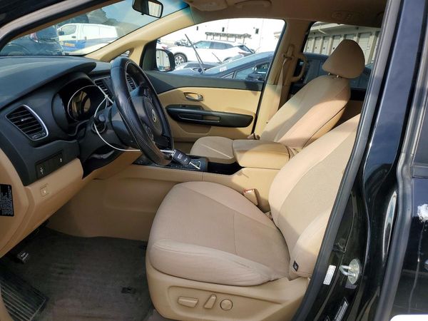 2016 KIA SEDONA
