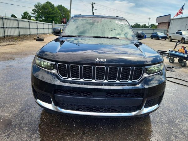 2025 JEEP GRAND CHEROKEE Laredo, Altitude